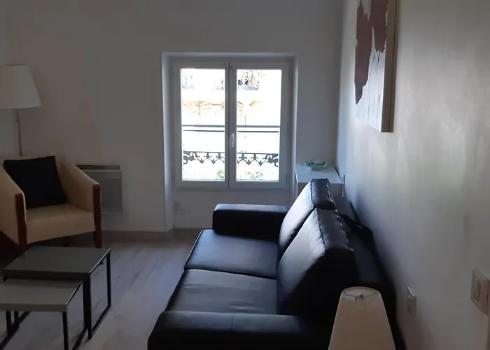 Day's アパート *